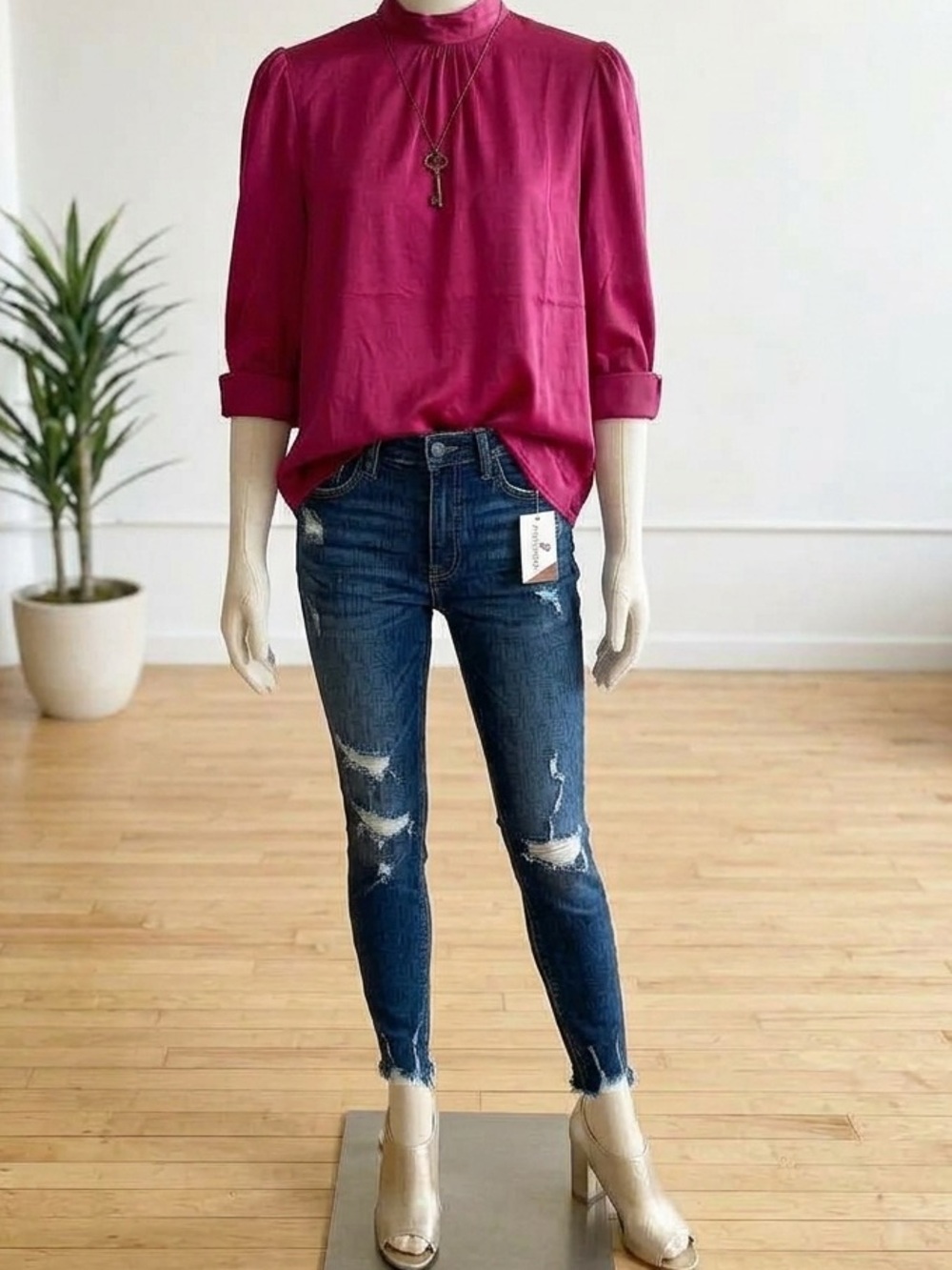 Silk Women's Pink Red Blouse ♥️🍒